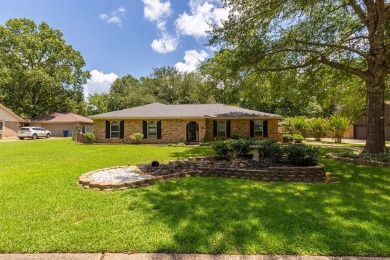 Experience modern living in this fully updated 3 Bedroom, 2 on Neches Pines Golf Course in Texas - for sale on GolfHomes.com, golf home, golf lot