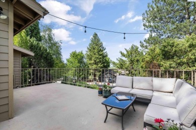 MLS# 284425 Welcome to 207 Hillview Dr, a beautifully appointed on Meadow Springs Country Club in Washington - for sale on GolfHomes.com, golf home, golf lot