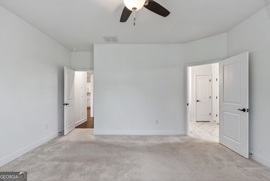 FRESHLY PAINTED INTERIOR! OWNER FINANCING AVAILABLE - INQUIRE on Reynolds Lake Oconee - The Landing in Georgia - for sale on GolfHomes.com, golf home, golf lot