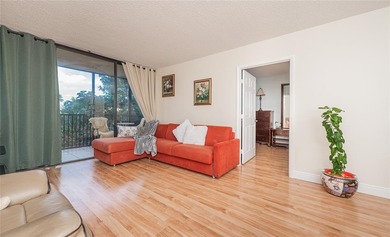 Beautiful 2 bed, 2 bath condo in the all-ages Coranado Building on Turnberry Isle Resort and Club in Florida - for sale on GolfHomes.com, golf home, golf lot