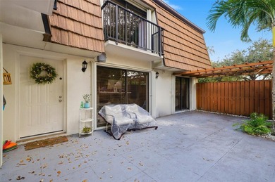 Discover this refreshed 3-bed, 2-bath townhome in Davie's on  in Florida - for sale on GolfHomes.com, golf home, golf lot