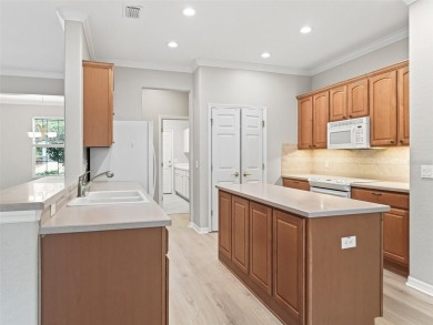 NO BOND or NO CDD FEES. REFRESHED Johnstown Model in Del Webb on Eagle Ridge At Spruce Creek Country Club in Florida - for sale on GolfHomes.com, golf home, golf lot