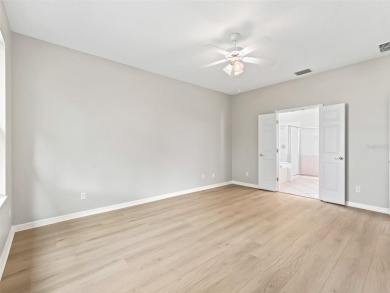 NO BOND or NO CDD FEES. REFRESHED Johnstown Model in Del Webb on Eagle Ridge At Spruce Creek Country Club in Florida - for sale on GolfHomes.com, golf home, golf lot