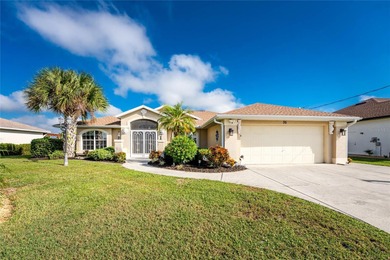 Wow - WHAT A GREAT PRICE ON THIS 3 BEDROOM/2.5 BATH/2 CAR GARAGE on Pinemoor West Golf Club in Florida - for sale on GolfHomes.com, golf home, golf lot