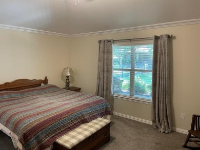 Lovely 2-bedroom, 2-bath single-story home in the popular Robson on Wildhorse Golf Club of Robson Ranch in Texas - for sale on GolfHomes.com, golf home, golf lot