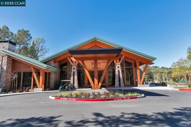 Welcome to the thriving community of Rossmoor! Step into this 2 on Rossmoor Golf Course in California - for sale on GolfHomes.com, golf home, golf lot