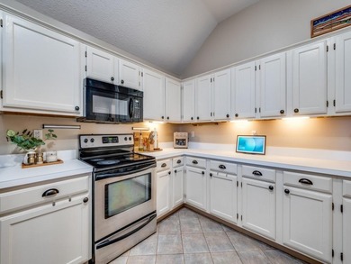 Welcome home to this charming 3-bedroom, 2-bath residence on Plantation Golf Course in Texas - for sale on GolfHomes.com, golf home, golf lot