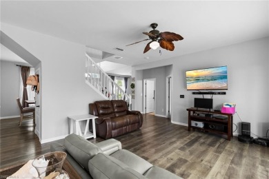 Amazing opportunity to own this spacious 5 bedroom, 3.5 bath on Stoneybrook Golf Club in Florida - for sale on GolfHomes.com, golf home, golf lot