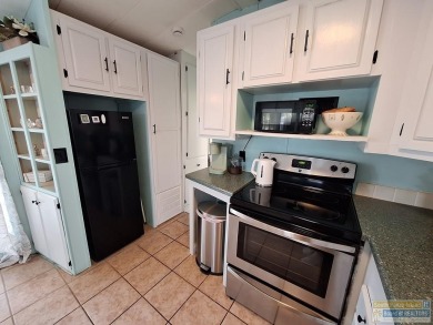 Looking for a completely remodeled, painted, and updated, fully on Long Island Golf Course in Texas - for sale on GolfHomes.com, golf home, golf lot