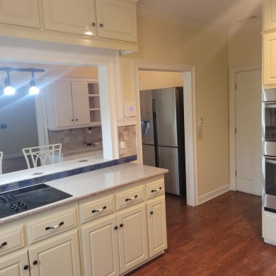 LOTS OF HOME FOR THE MONEY! Featuring a very large 5584 square on Houndslake Country Club in South Carolina - for sale on GolfHomes.com, golf home, golf lot