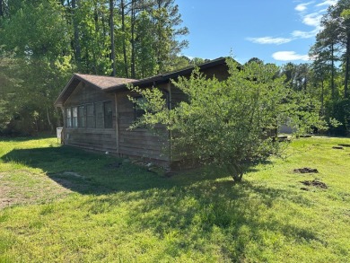 Investment opportunity or a single family home with additional on Captains Cove Golf and Yacht Club in Virginia - for sale on GolfHomes.com, golf home, golf lot