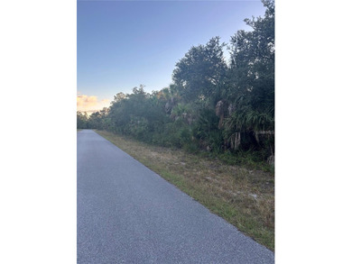 Build your dream home on this beautiful vacant residential lot on Bobcat Trail Golf Club in Florida - for sale on GolfHomes.com, golf home, golf lot