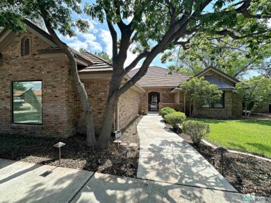 Nestled in a desirable NW location on a cul-de-sac, this on New Mexico Military Institute Golf Course in New Mexico - for sale on GolfHomes.com, golf home, golf lot