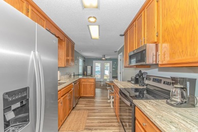 Do you want to live on VACATION full time or have a fabulous on Prestwick Country Club in South Carolina - for sale on GolfHomes.com, golf home, golf lot
