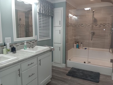 ONE OF A KIND! You OWN the land, no HOA. This 4 bedroom 2 bath on Heritage Ridge Golf Club in Florida - for sale on GolfHomes.com, golf home, golf lot