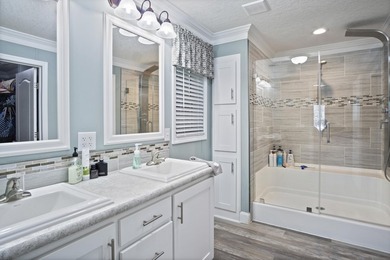 ONE OF A KIND! You OWN the land, no HOA. This 4 bedroom 2 bath on Heritage Ridge Golf Club in Florida - for sale on GolfHomes.com, golf home, golf lot