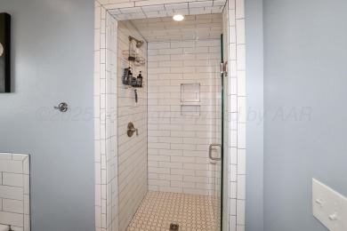 STUNNING HOME ON THE GOLF COURSE IN RIVER FALLS! You'll find on River Falls Par 3 Golf Course and Air Park in Texas - for sale on GolfHomes.com, golf home, golf lot