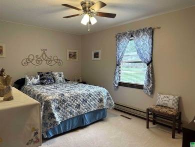 Let's take a look at this 3 bed, 2 bathroom with 3 car attached on Akron Golf Course in Iowa - for sale on GolfHomes.com, golf home, golf lot