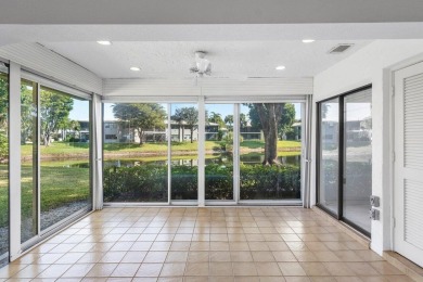 Discover the potential of this delightful 2br/2bth villa in on Hunters Run Golf and Country Club in Florida - for sale on GolfHomes.com, golf home, golf lot