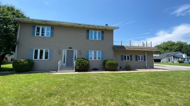 Quality Custom Built 2 story home w/ possibly up to 3600sq ft of for sale on GolfHomes.com