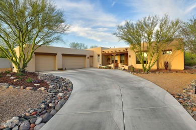 Beautiful custom residence situated in one of Tucson's most on Forty Niner Golf and Country Club in Arizona - for sale on GolfHomes.com, golf home, golf lot