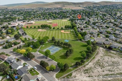 MLS# 284434 This charming 4-bedroom, 2-bath home offers on Canyon Lakes Golf Course in Washington - for sale on GolfHomes.com, golf home, golf lot