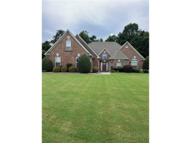 Fully Furnished. This property includes all utilities, lawn care on Crystal Lake Golf and Country Club in Georgia - for sale on GolfHomes.com, golf home, golf lot