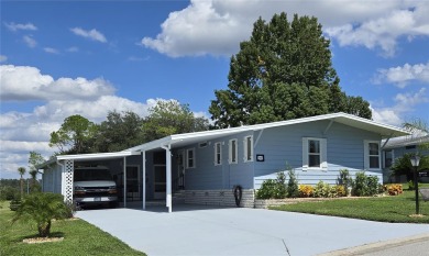 Fully renovated home in Zellwood Station, 2 bedrooms, 2 baths on Zellwood Station Country Club in Florida - for sale on GolfHomes.com, golf home, golf lot