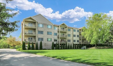 Relaxed Luxury with Golf Course Views! Enjoy modern living in on Lincolnshire Fields Country Club in Illinois - for sale on GolfHomes.com, golf home, golf lot