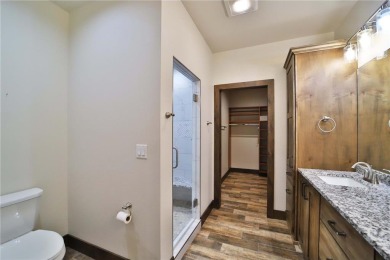 Don't miss this three-bedroom, four-bath custom-built home. Home on Blueberry Pines Golf CLub in Minnesota - for sale on GolfHomes.com, golf home, golf lot