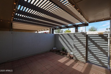 Beautifully updated 2 bed, 2 bath home in the heart of Sun City! on Sun City-Willow Creek / Willow Brook  in Arizona - for sale on GolfHomes.com, golf home, golf lot