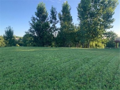 No backyard neighbors!! This hard to find 3/4 acre lot is on Albany Golf Club in Minnesota - for sale on GolfHomes.com, golf home, golf lot