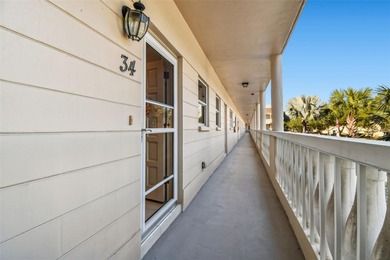 RARE END UNIT - 3 BEDROOM, 3 BATH CONDO IN *ON TOP OF THE WORLD* on On Top Of The World Golf Course in Florida - for sale on GolfHomes.com, golf home, golf lot