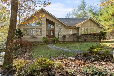 Outstanding home situated on 2.2 acres with the utmost in on Kenmure Country Club in North Carolina - for sale on GolfHomes.com, golf home, golf lot