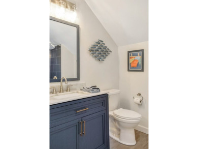 Enjoy this spacious and well appointed 4 bedroom 3.5 bathroom on The Orchards At Egg Harbor in Wisconsin - for sale on GolfHomes.com, golf home, golf lot
