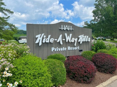 Welcome to this amazing Hide Away Hills Home! This meticulously on Hide-A-Way Hills Golf Club in Ohio - for sale on GolfHomes.com, golf home, golf lot