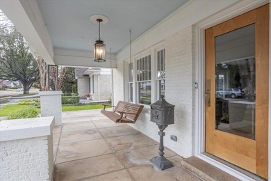 Just a quick golf cart ride to River Crest Country Club, this on River Crest Country Club in Texas - for sale on GolfHomes.com, golf home, golf lot