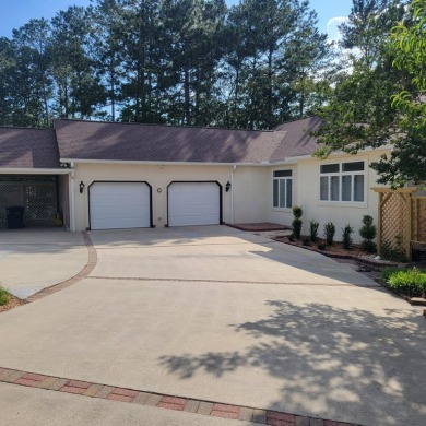 LOTS OF HOME FOR THE MONEY! Featuring a very large 5584 square on Houndslake Country Club in South Carolina - for sale on GolfHomes.com, golf home, golf lot