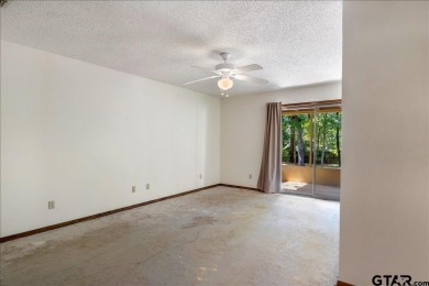 Discover the potential in this 3 bedroom, 2 bath home tucked on Hide-A-Way Lake Golf Course in Texas - for sale on GolfHomes.com, golf home, golf lot