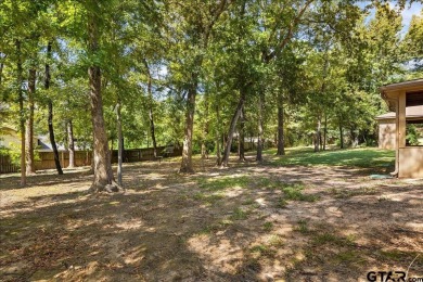 Discover the potential in this 3 bedroom, 2 bath home tucked on Hide-A-Way Lake Golf Course in Texas - for sale on GolfHomes.com, golf home, golf lot