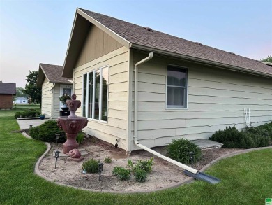 Let's take a look at this 3 bed, 2 bathroom with 3 car attached on Akron Golf Course in Iowa - for sale on GolfHomes.com, golf home, golf lot