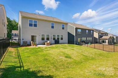 *Open House Sat 6/13 from 1-3pm* Stunning move in ready two on Westport Golf Club in North Carolina - for sale on GolfHomes.com, golf home, golf lot