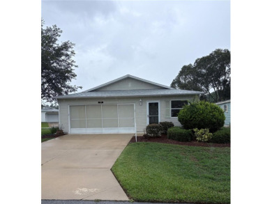 This lovely 2 BEDROOM 1 BATH cottage style home is PRISTINE and on Pennbrooke Fairways in Florida - for sale on GolfHomes.com, golf home, golf lot