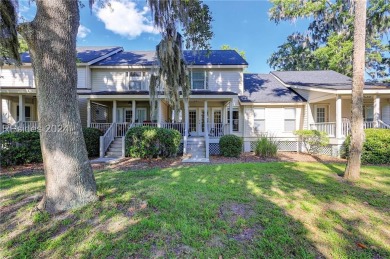 Shipyard villa with lagoon to golf views! This 2 bedroom, 2.5 on Shipyard Golf Club in South Carolina - for sale on GolfHomes.com, golf home, golf lot