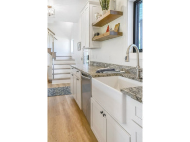 Enjoy this spacious and well appointed 4 bedroom 3.5 bathroom on The Orchards At Egg Harbor in Wisconsin - for sale on GolfHomes.com, golf home, golf lot