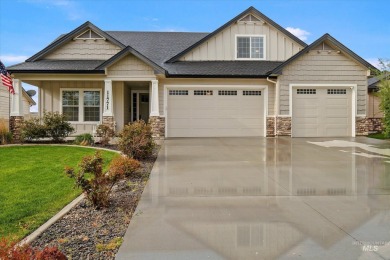 VIEWS! Backing up to Red Hawk Golf Course, this is the one on Hunters Point Golf Club in Idaho - for sale on GolfHomes.com, golf home, golf lot