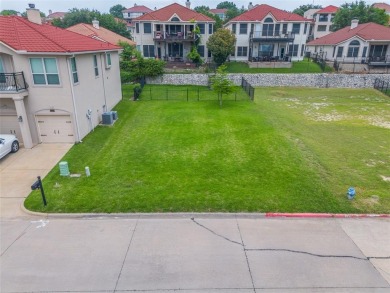 Build your dream home or next investment in the private, gated on Lakeside Village Golf Course in Texas - for sale on GolfHomes.com, golf home, golf lot