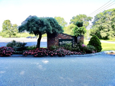 The Fairways Complex on the East End of town. This 2 bedroom, 2 on Eastwood Country Club in Connecticut - for sale on GolfHomes.com, golf home, golf lot