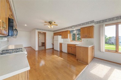 Picturesque views, wonderfully convenient, and plenty of space! on Brooktree Golf Course in Minnesota - for sale on GolfHomes.com, golf home, golf lot