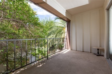 Charming residence nestled in the vibrant heart of Las Vegas on Las Vegas Country Club in Nevada - for sale on GolfHomes.com, golf home, golf lot